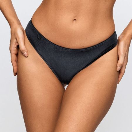 TOM BLV Black Velve