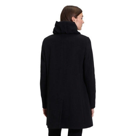  9042 Jet Black