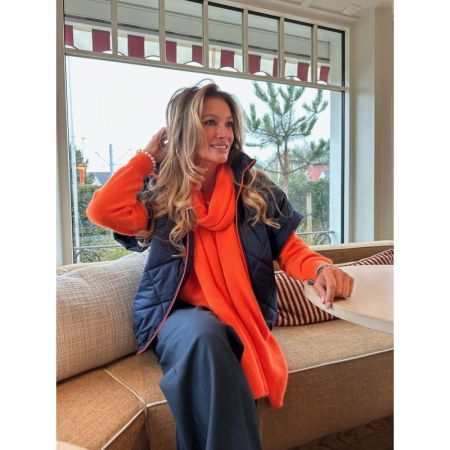 SIGNATURE BODYWARMER DARK BLUE - ORANGE ZIPPER