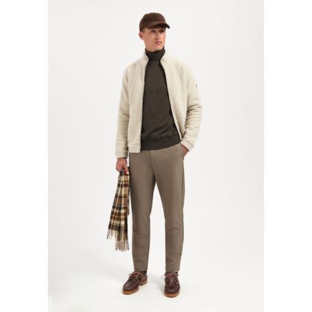 044 Taupe