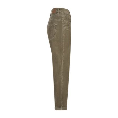  39 Olive