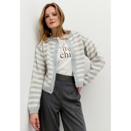 2717 knit strip