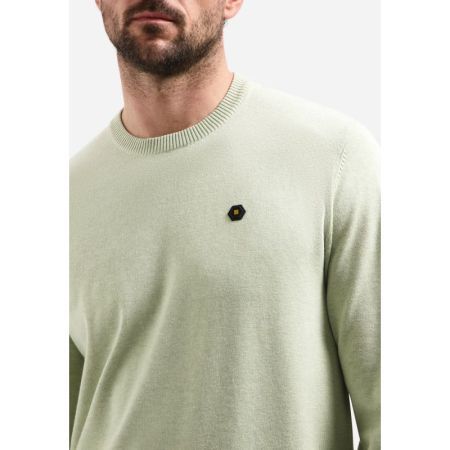  050 Green