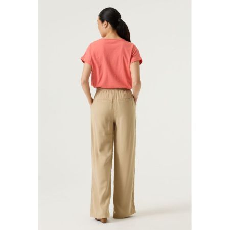 1005-coral crus