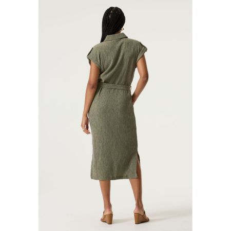  9945-olive bree
