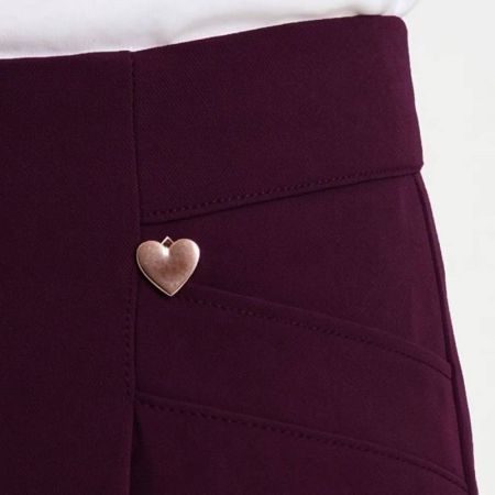  Aubergine
