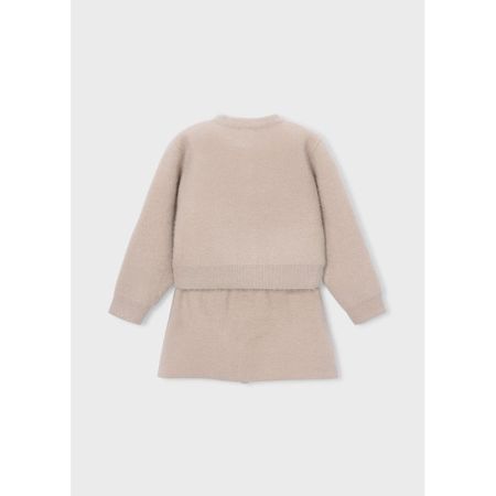 32 Beige