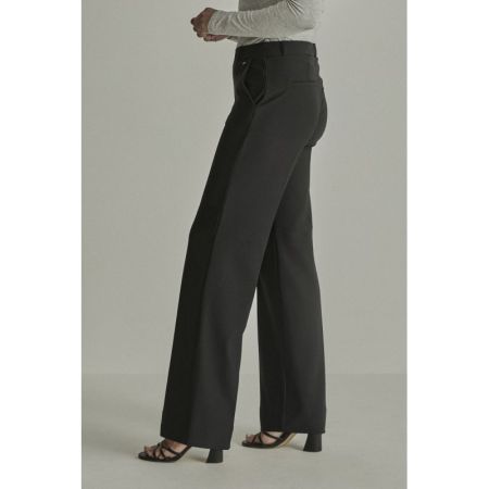 L32 1 Black -