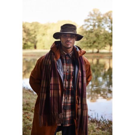  25 burgundy