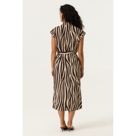 9343-warm brown