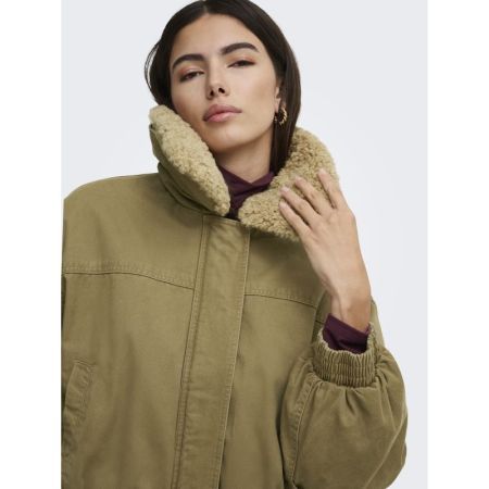 ONLLYNN OVERSIZED BOMBER JACKE 192598 Coffee L